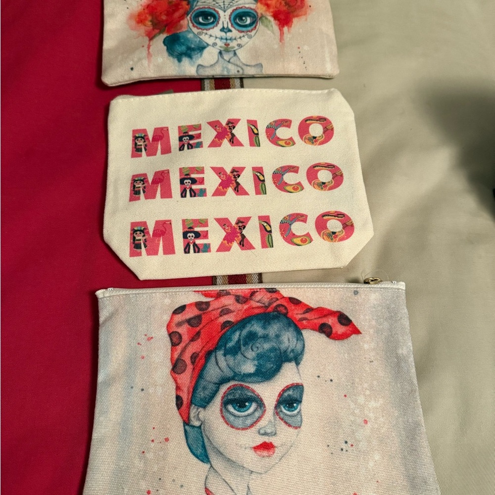 Colorful Mexico Themed Pouches NWT